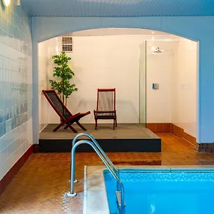 https://pear-loft-cottage.yorkshirehotels.net